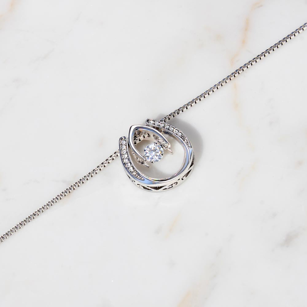 Heartfelt Radiance: A Sparkling Token for a Special Woman with Customizable Message (Mother, Daughter, Friend, Grandmother, and more)
