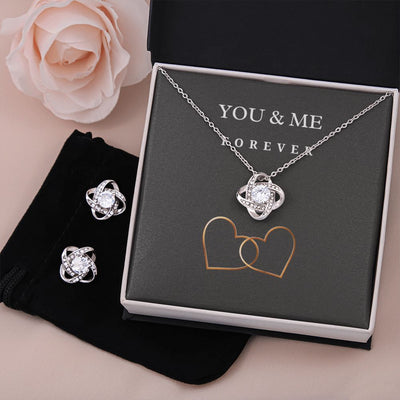 Necklace and earring sets